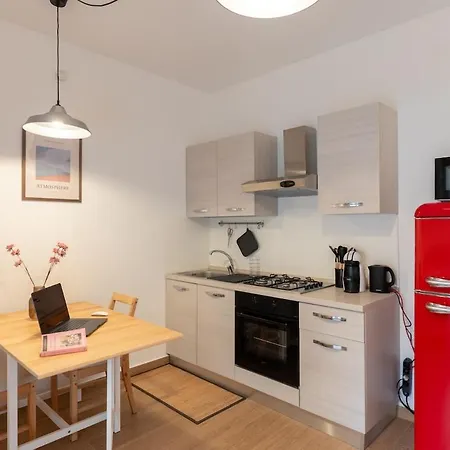 Il Casino Con Terrazza Διαμέρισμα *